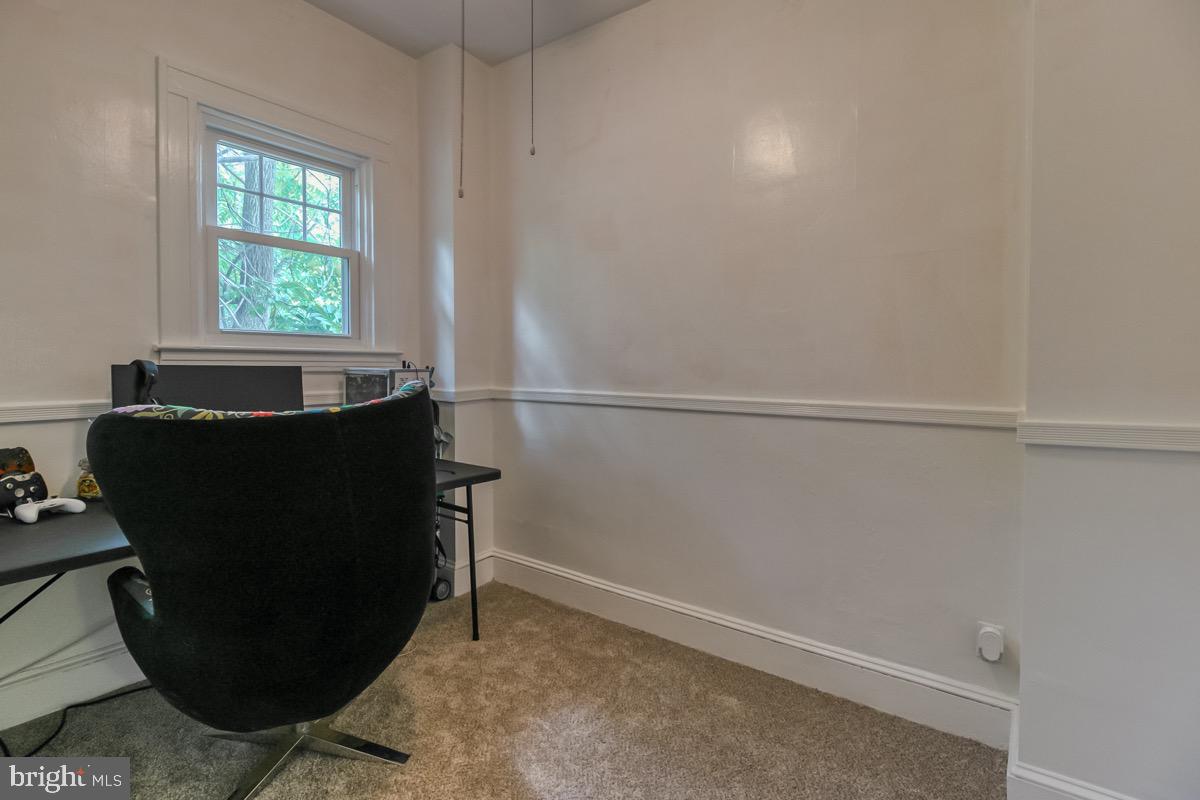 LAKE WALKER - Residential