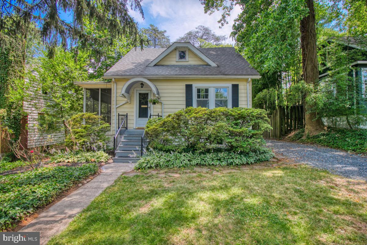 LAKE WALKER - Residential