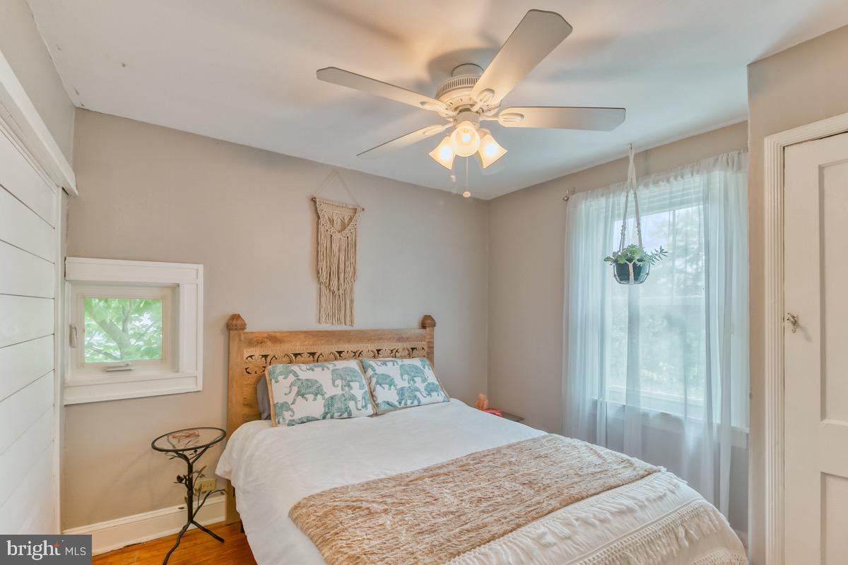 LAKE WALKER - Residential