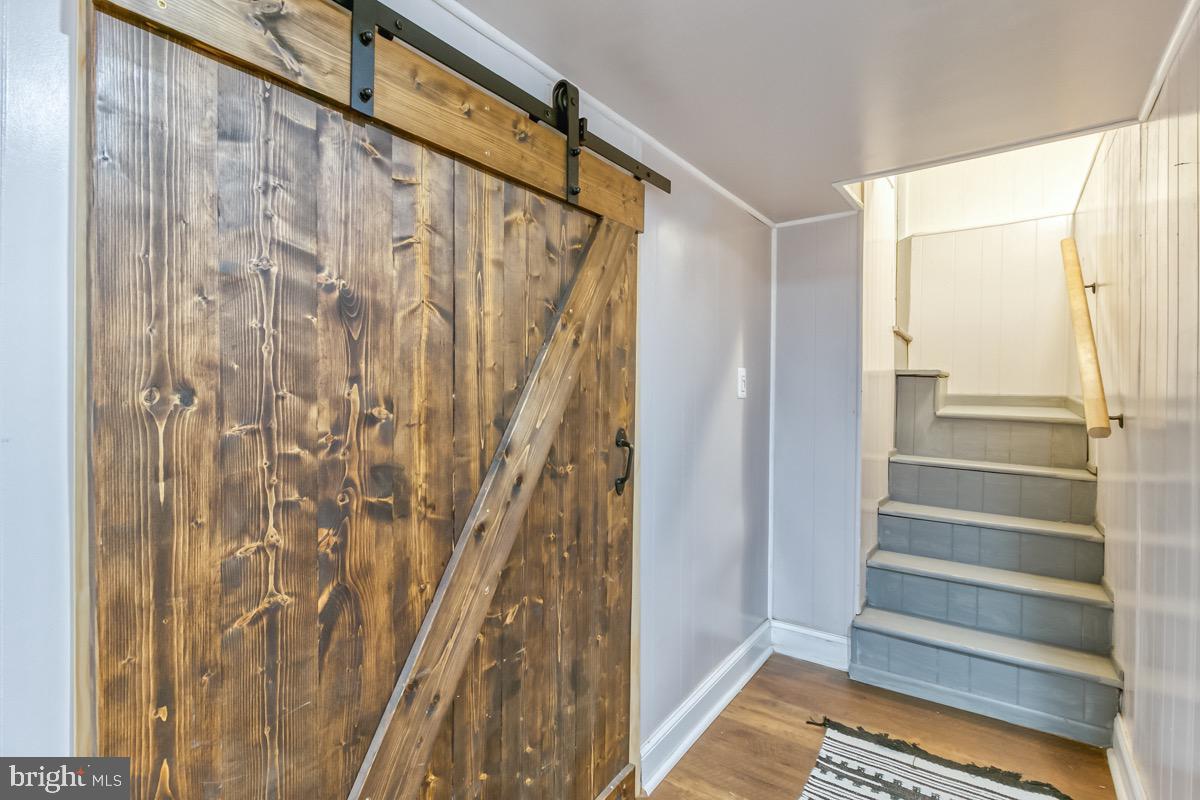 LAKE WALKER - Residential