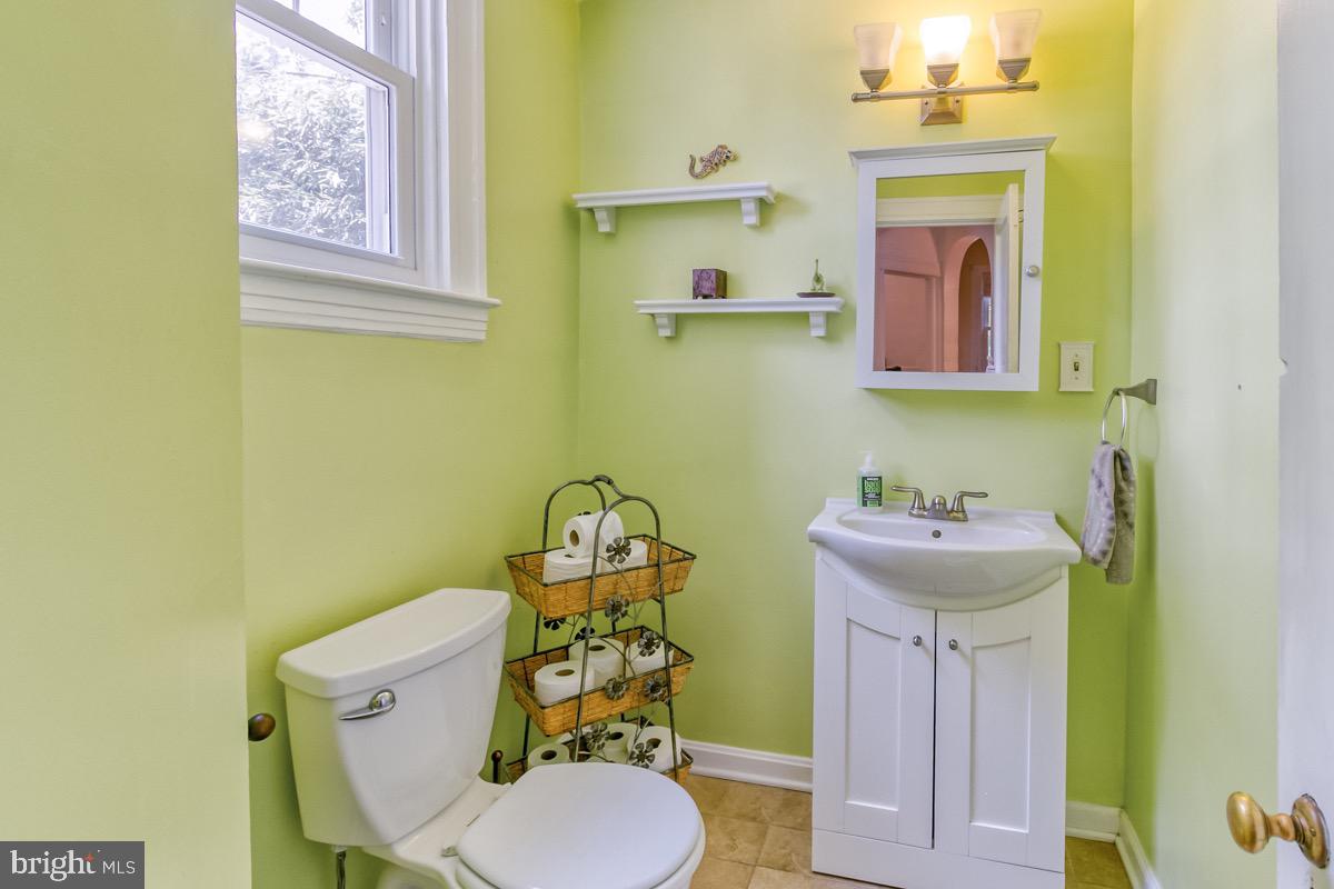 LAKE WALKER - Residential