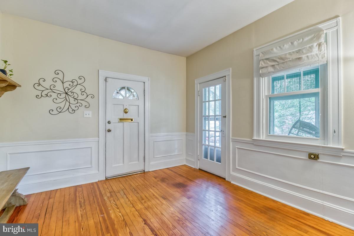 LAKE WALKER - Residential