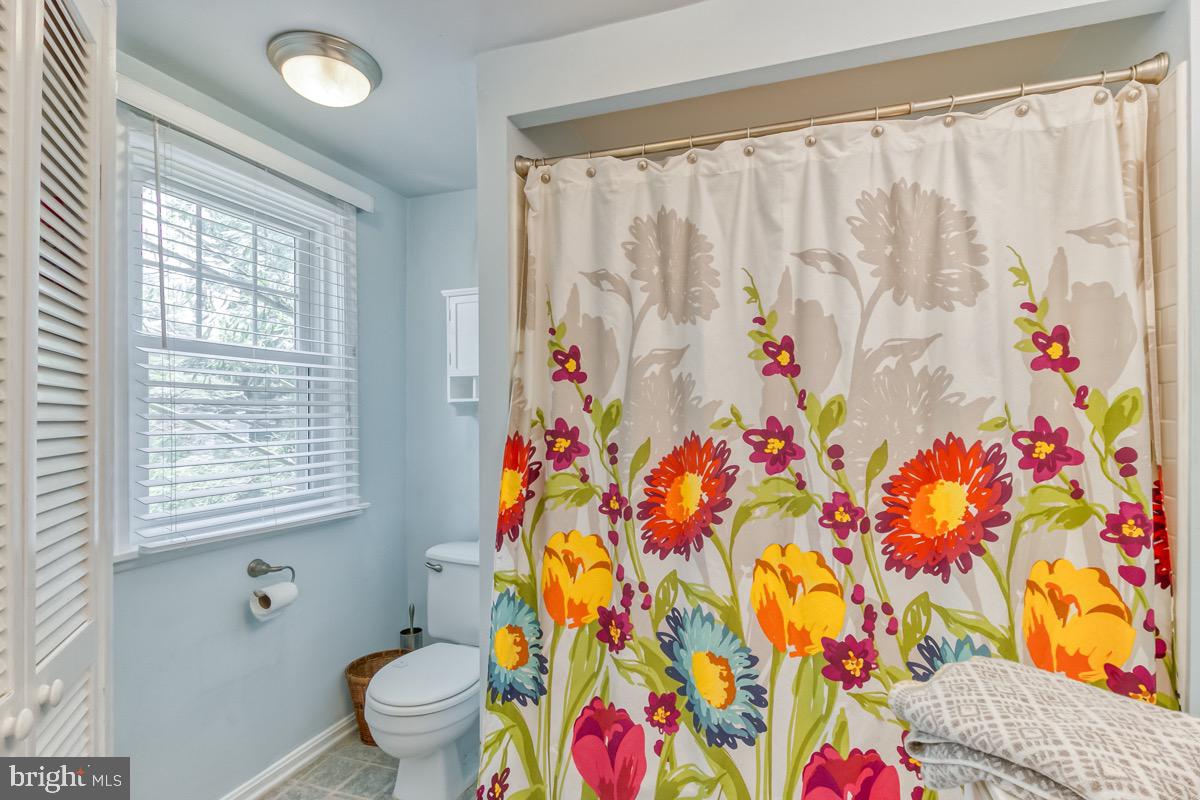 LAKE WALKER - Residential