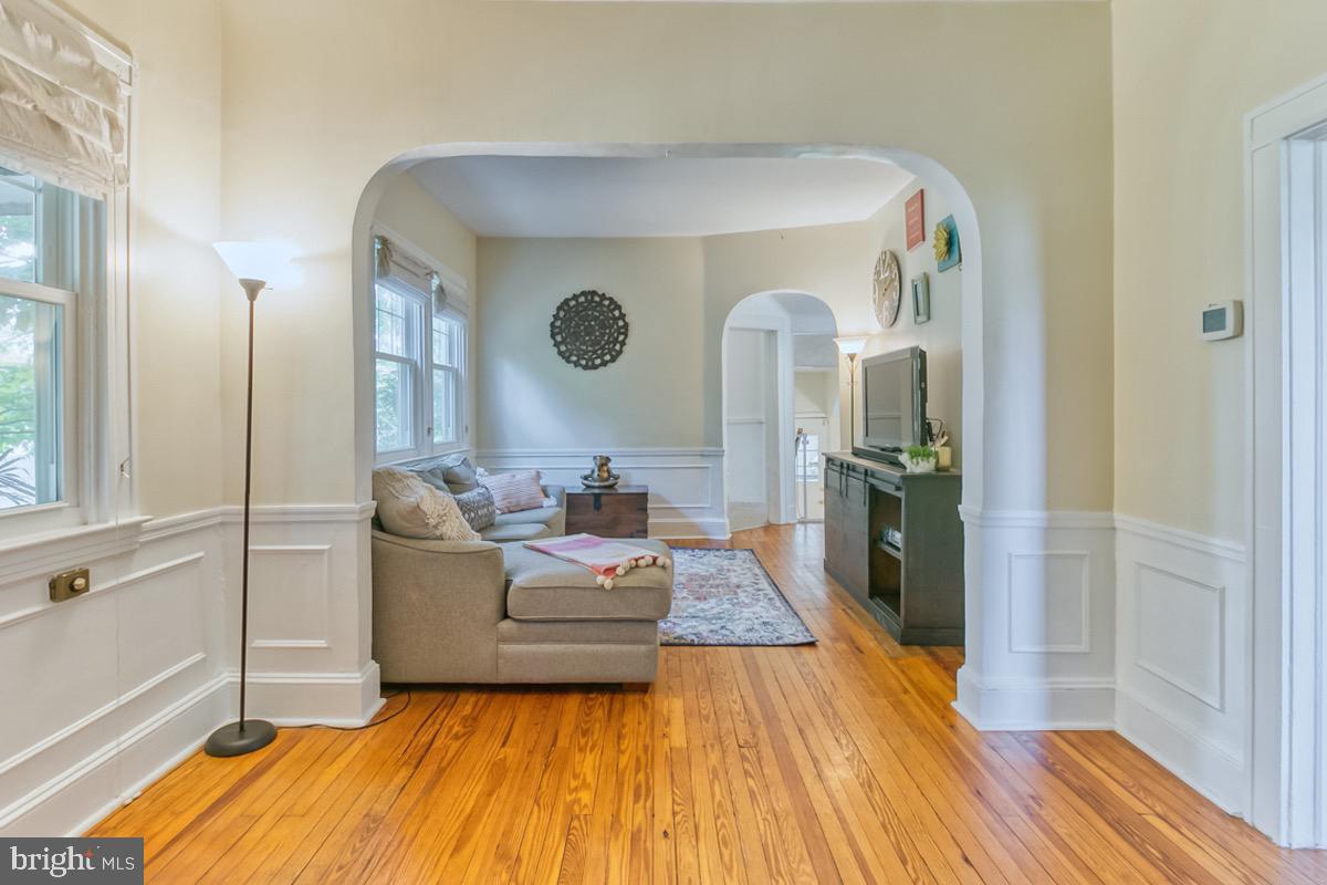 LAKE WALKER - Residential