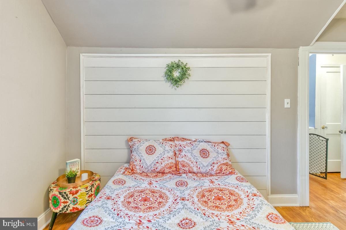 LAKE WALKER - Residential