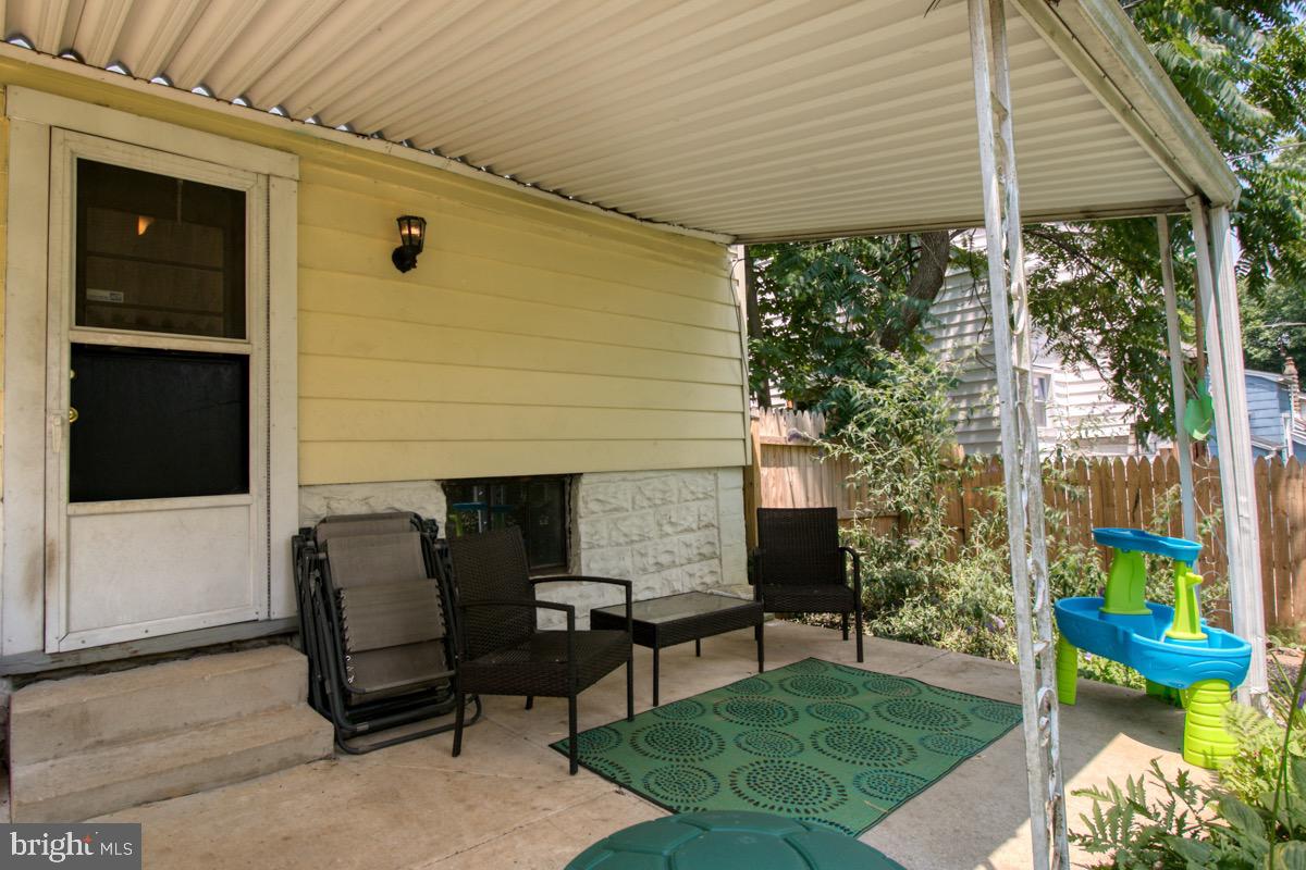 LAKE WALKER - Residential