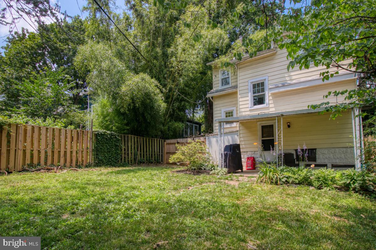 LAKE WALKER - Residential