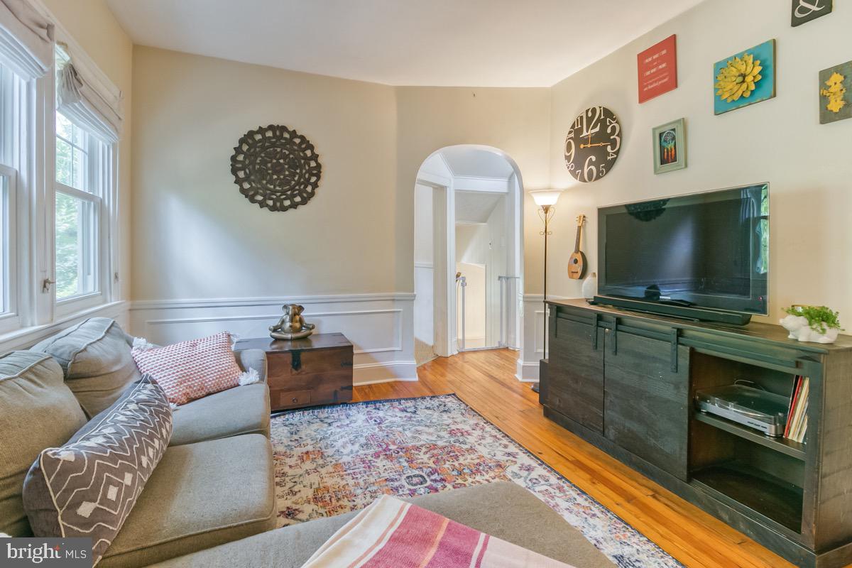 LAKE WALKER - Residential