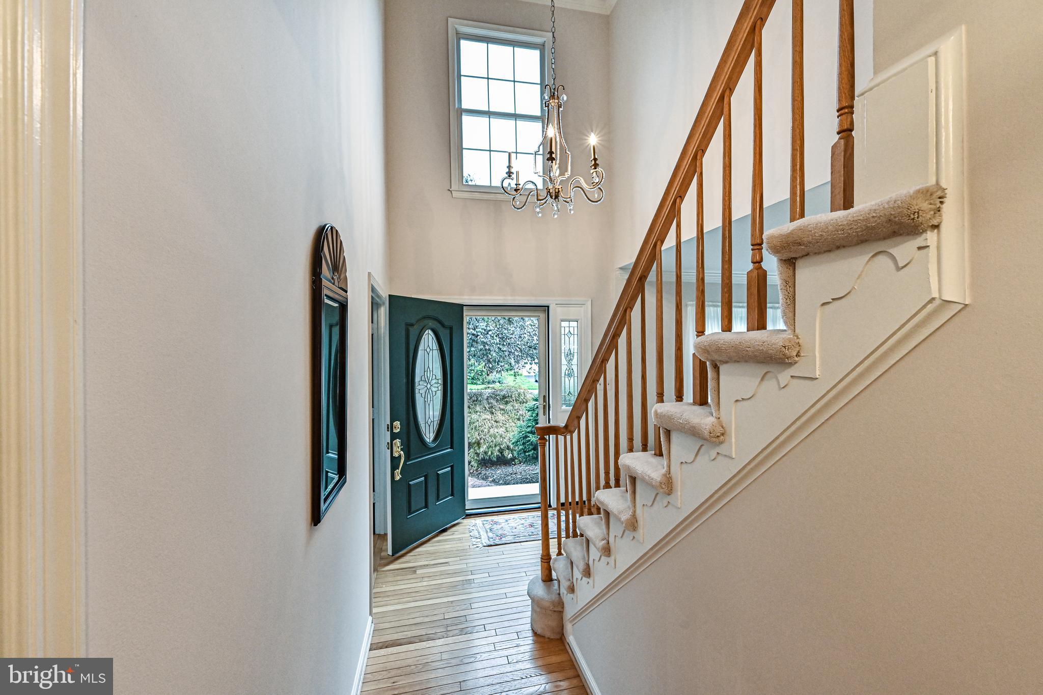 CROSSPOINTE - Residential