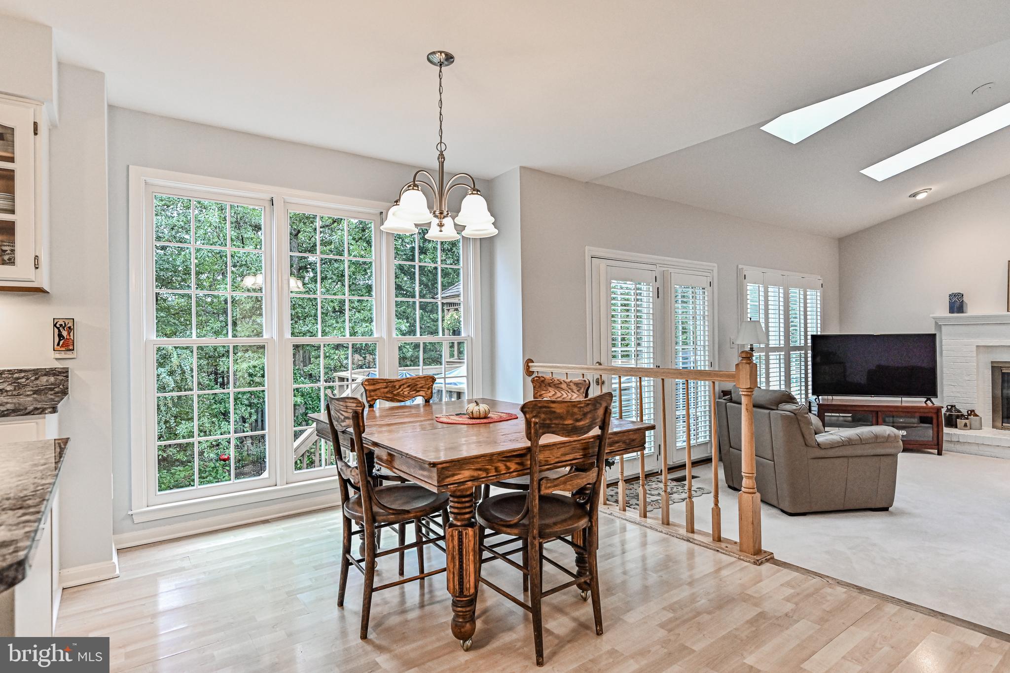 CROSSPOINTE - Residential