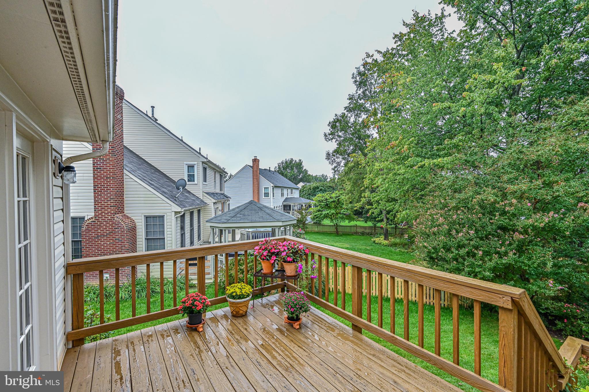 CROSSPOINTE - Residential