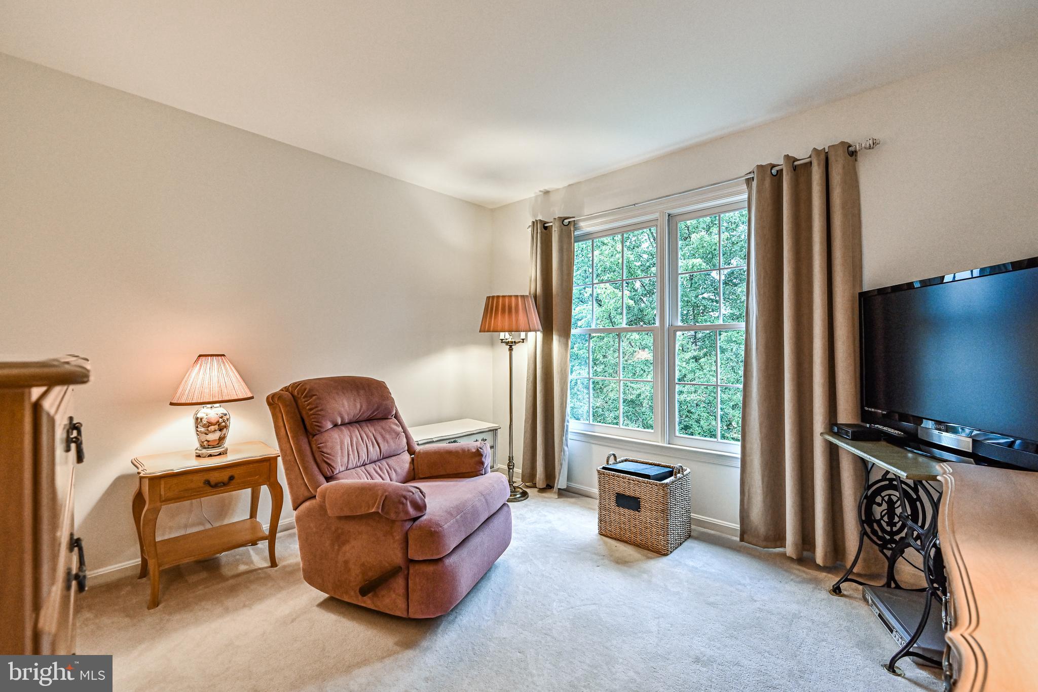 CROSSPOINTE - Residential