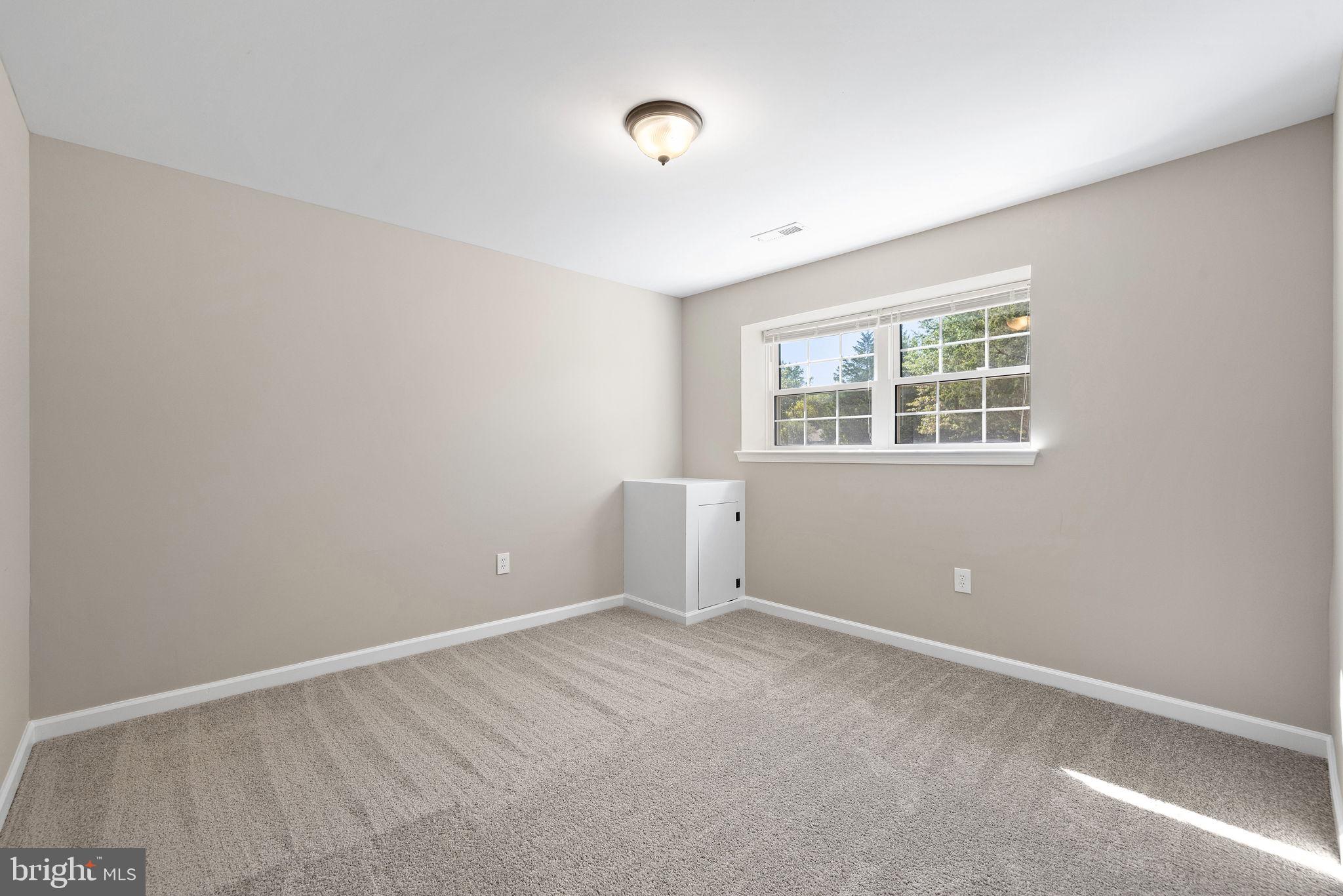 EDGEWOOD EAST SEC A - Residential