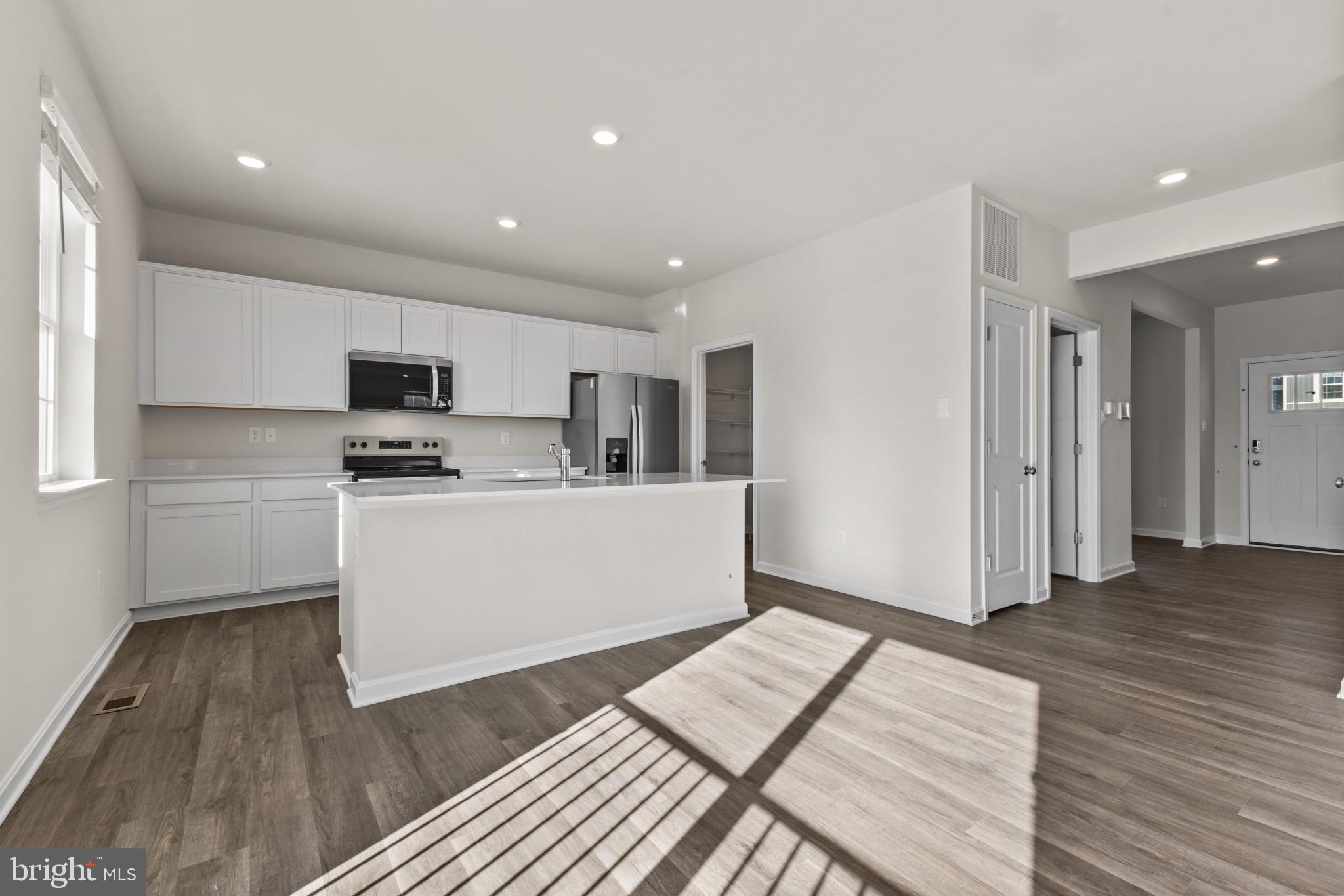 STONECREST - Residential