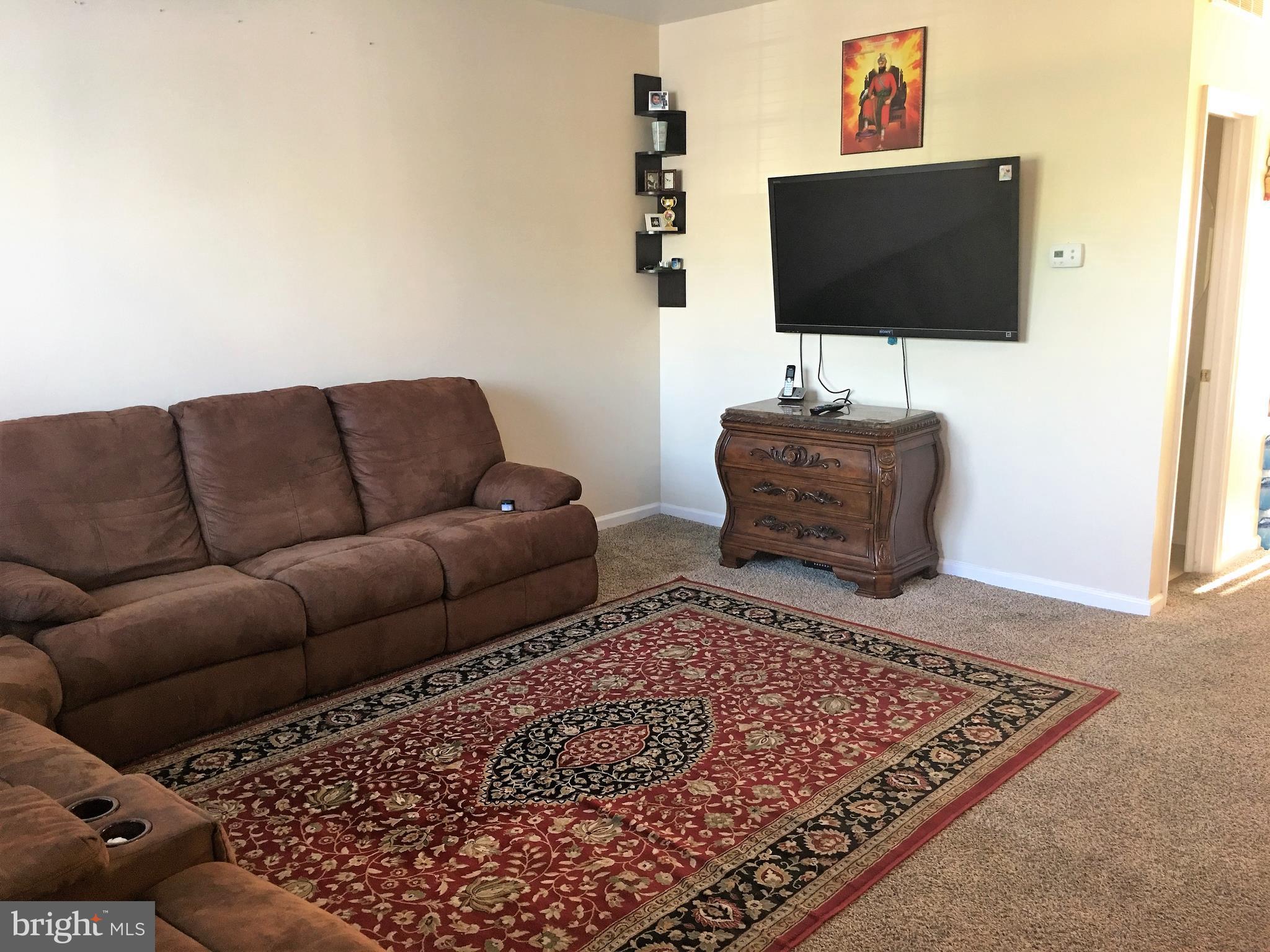 SYCAMORE HILL - Residential