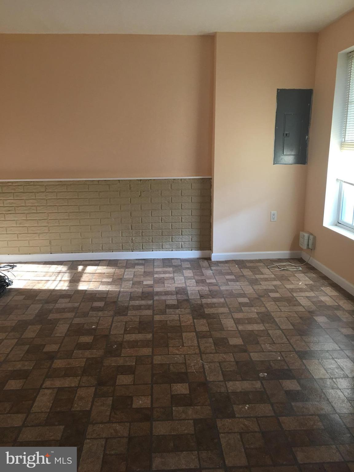 SYCAMORE HILL - Residential