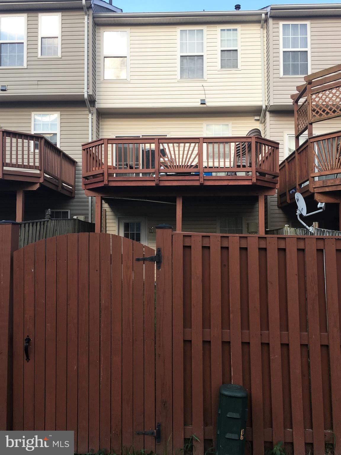 SYCAMORE HILL - Residential