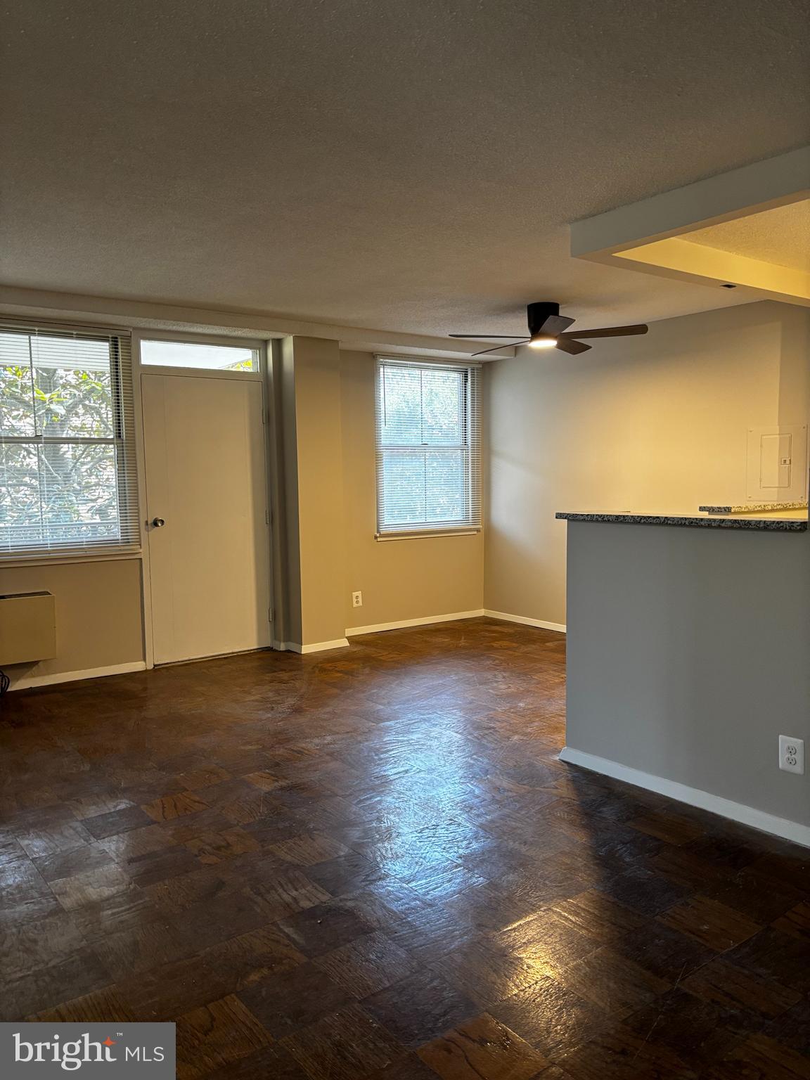 CIRCLE CONDOMINIUMS - Residential Lease