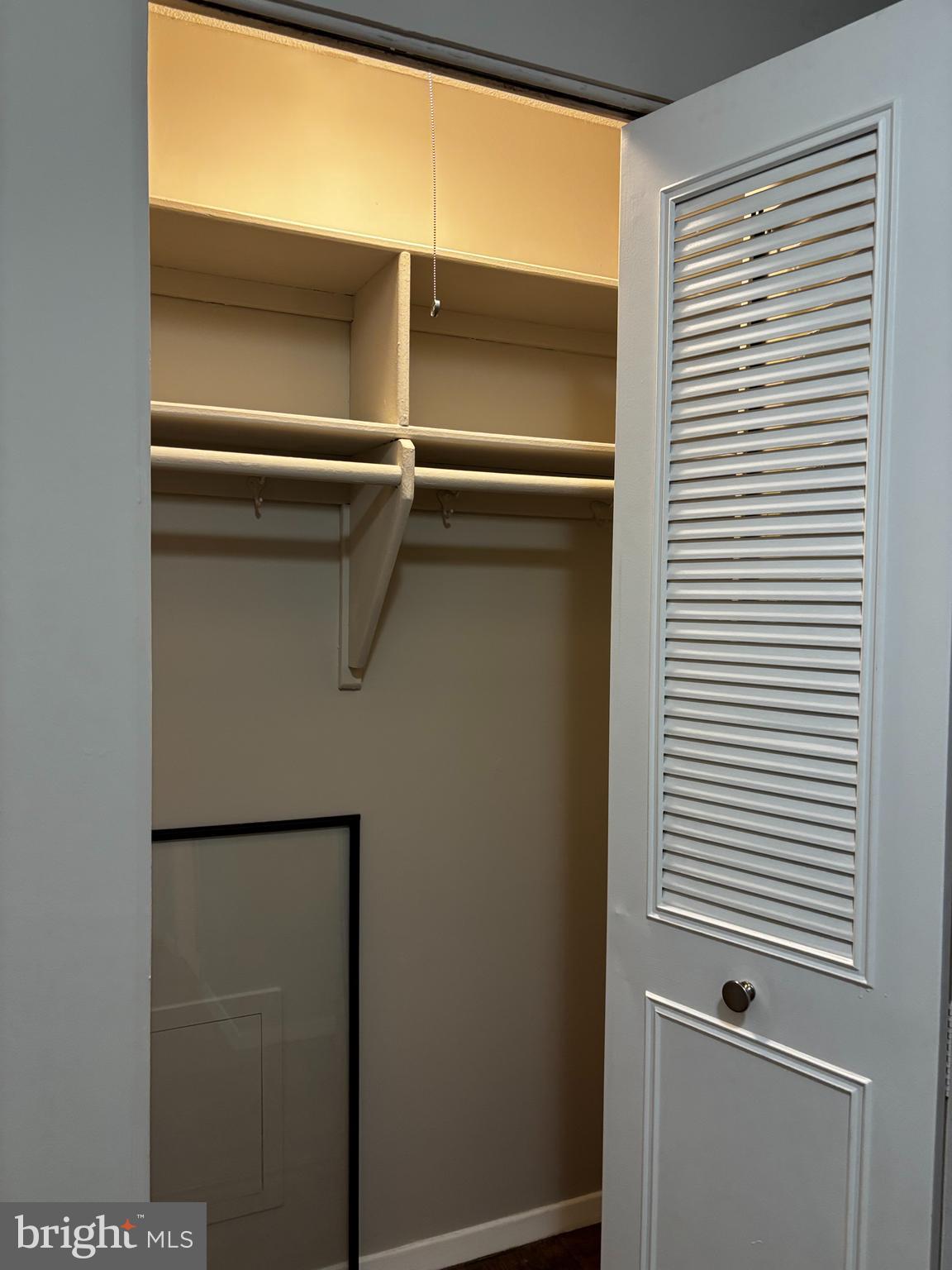 CIRCLE CONDOMINIUMS - Residential Lease