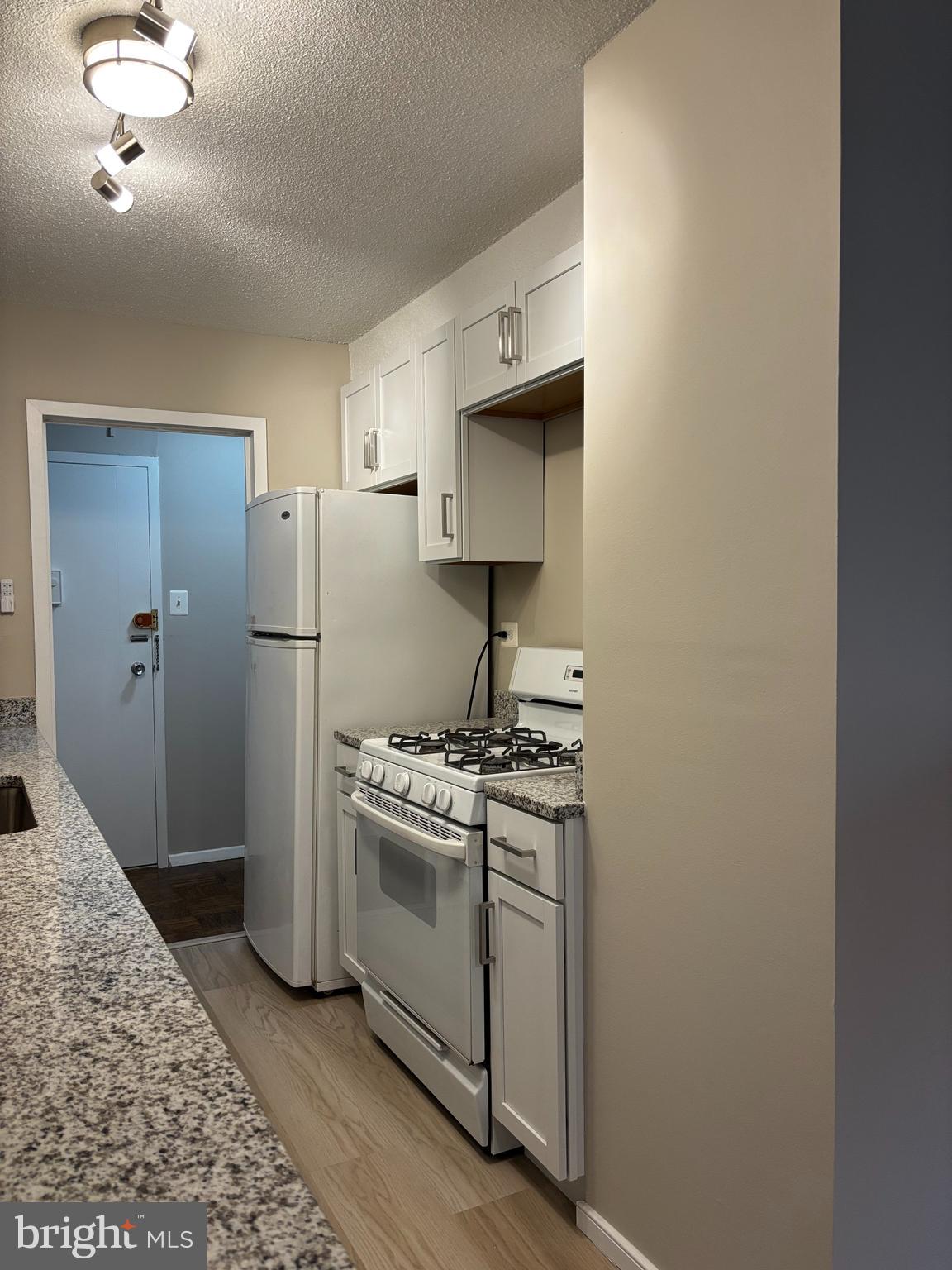 2030 N ADAMS STREET 702