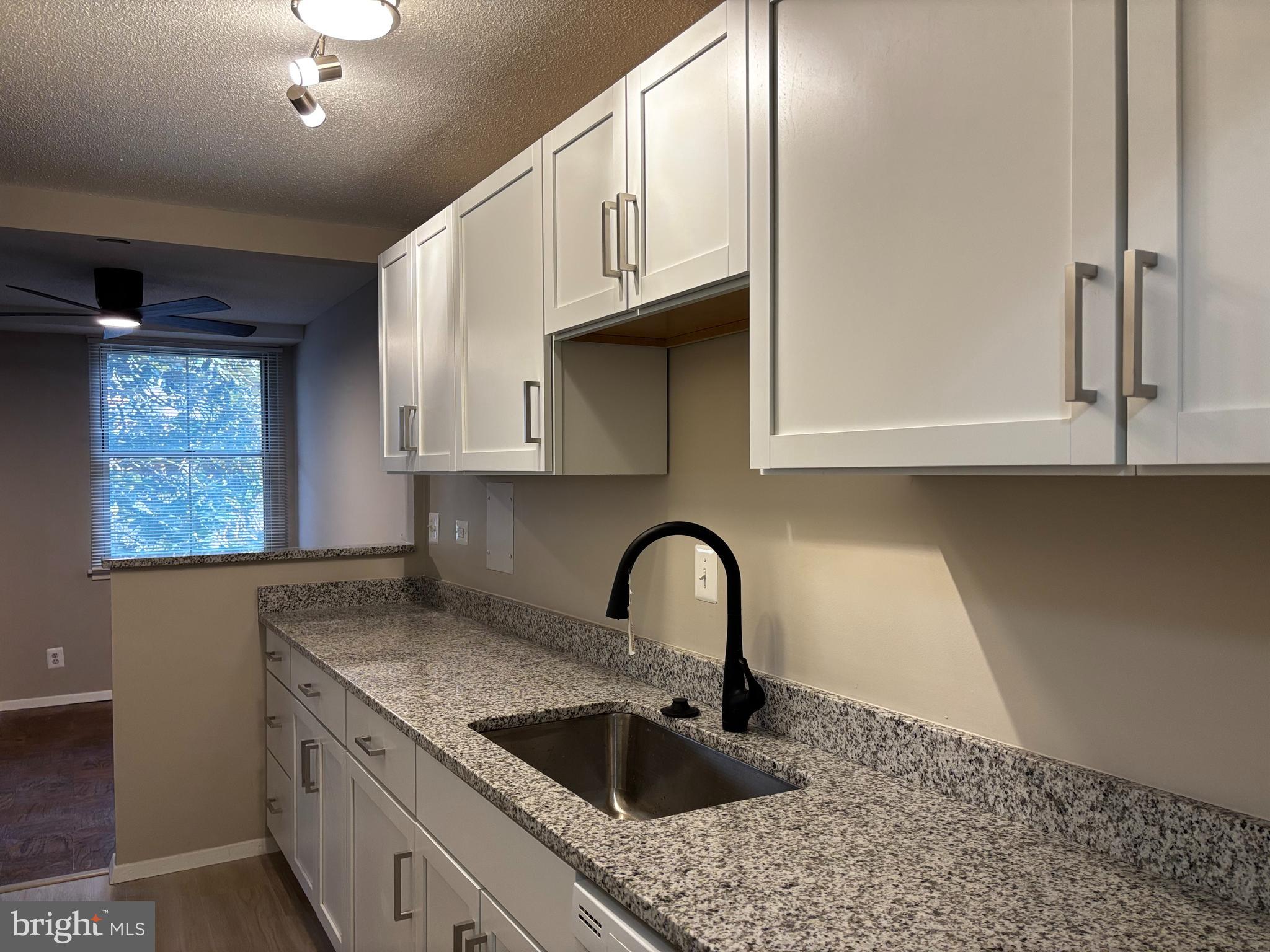 CIRCLE CONDOMINIUMS - Residential Lease