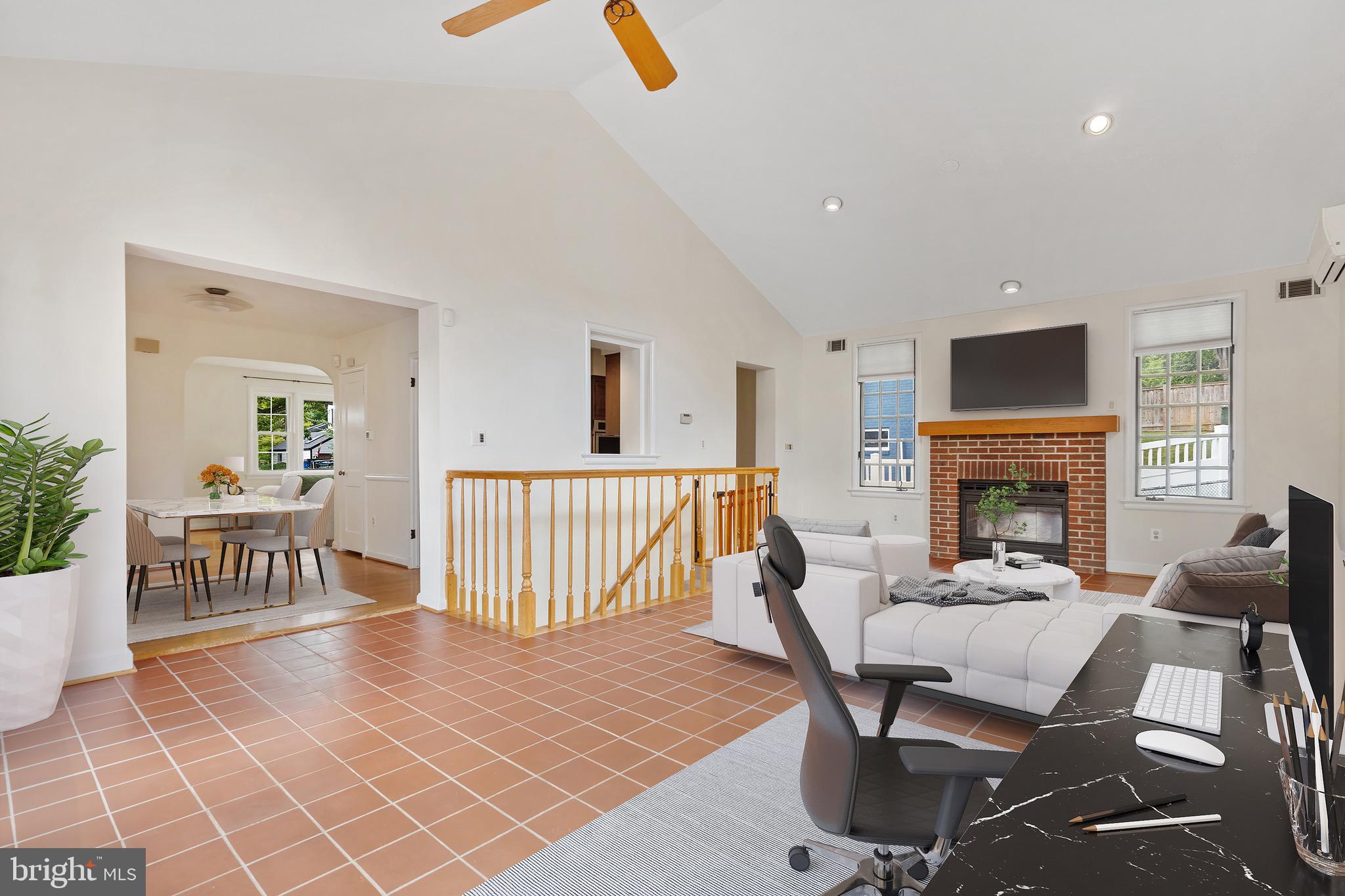 EAST FALLS CHURCH - Residential Lease