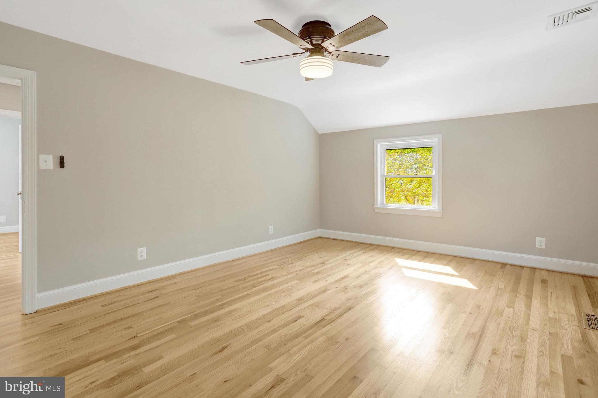 GREENWAY DOWNS - Residential