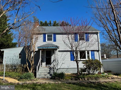 2753 WOODLAWN AVENUE FALLS CHURCH VA 22042