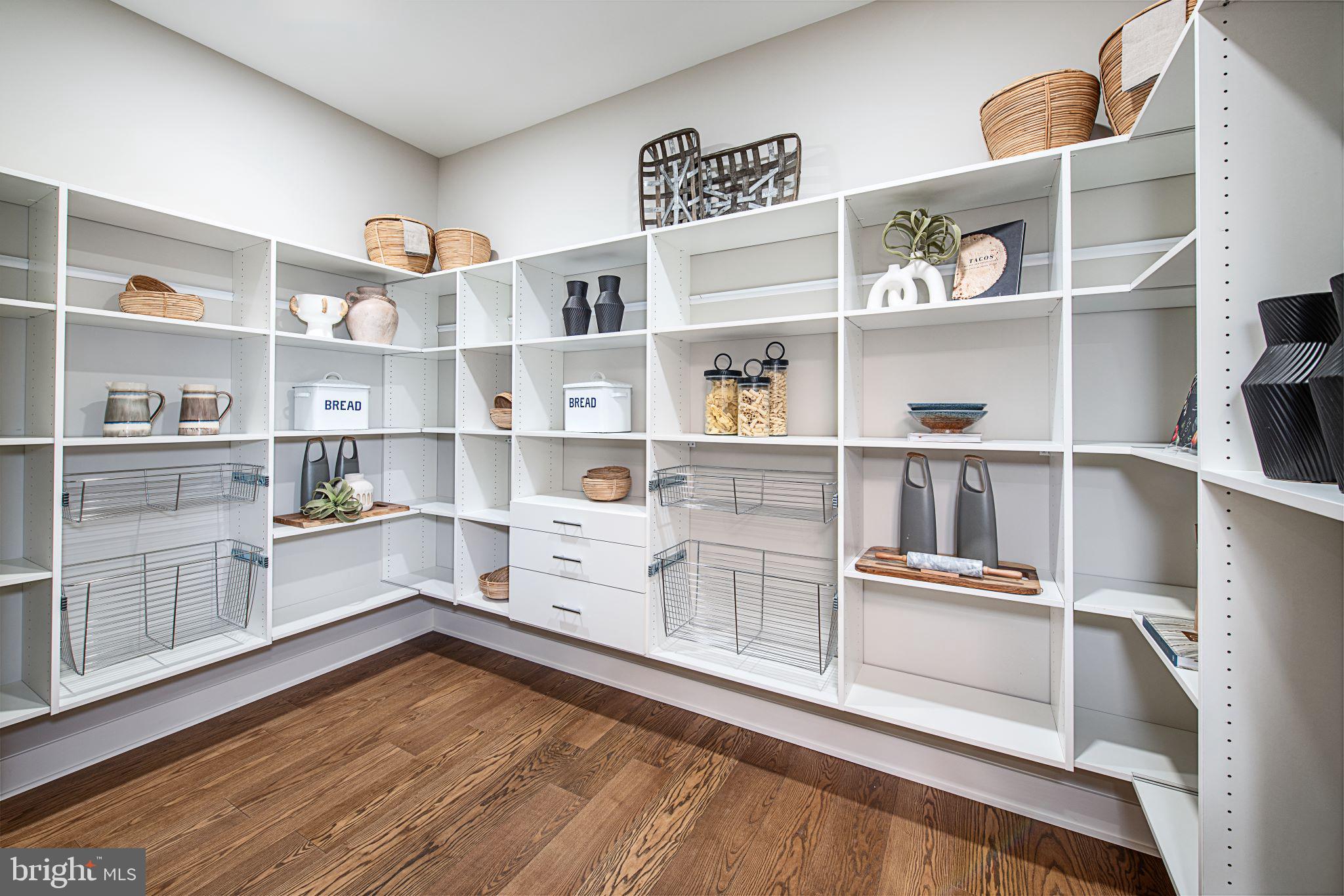 LYONDALE MEADOWS - Residential