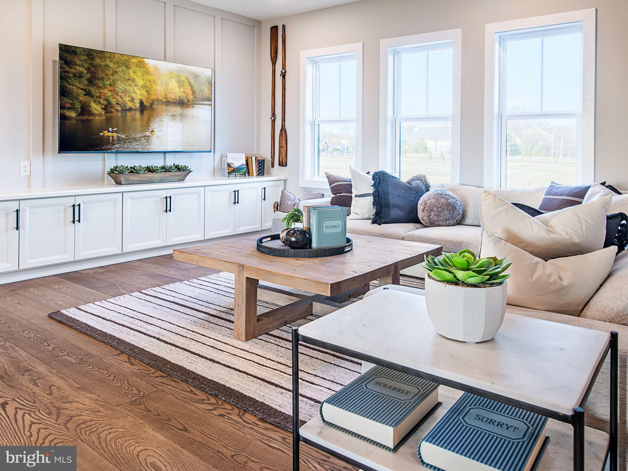 LYONDALE MEADOWS - Residential