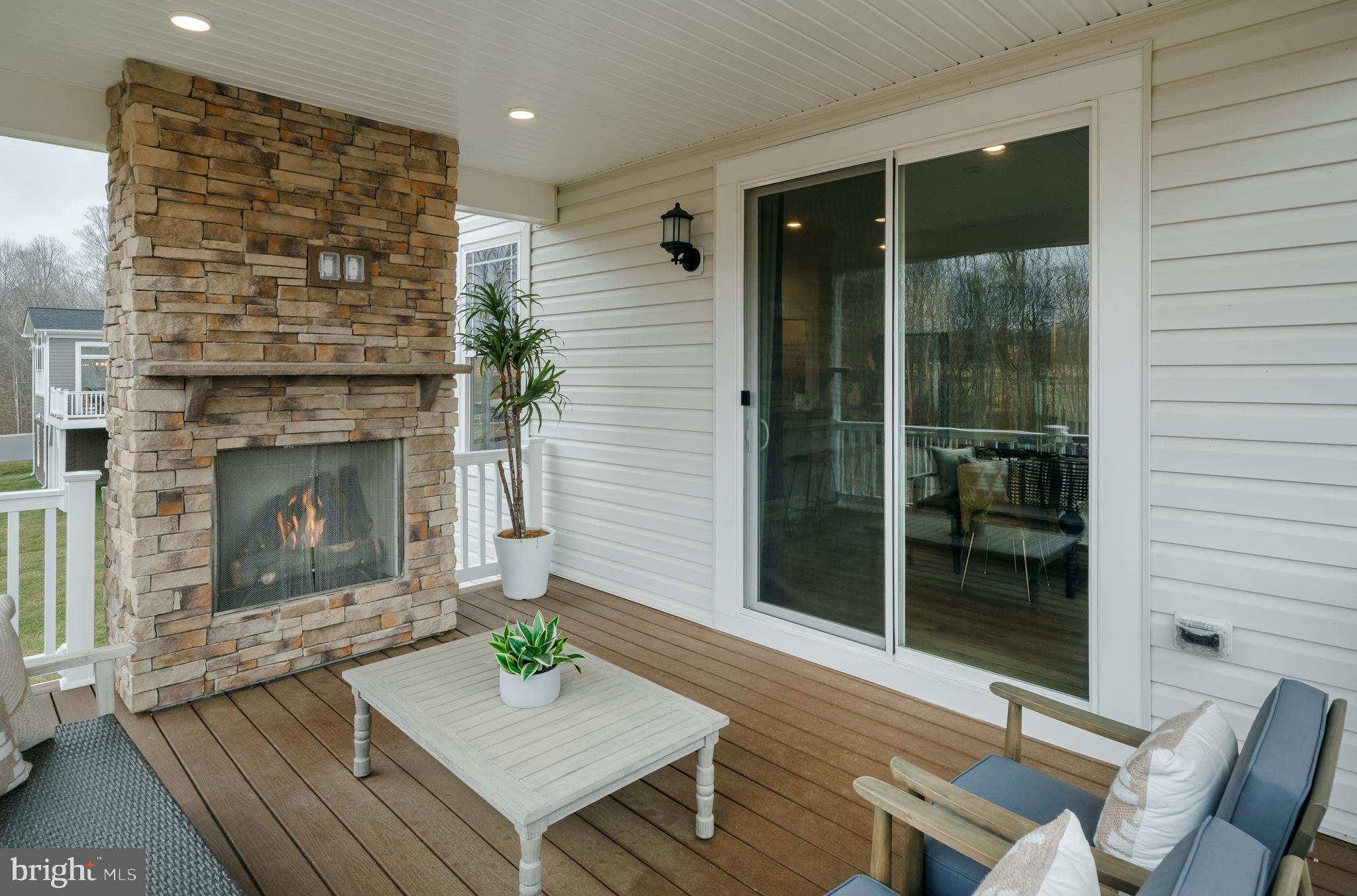 ST CHARLES - Residential