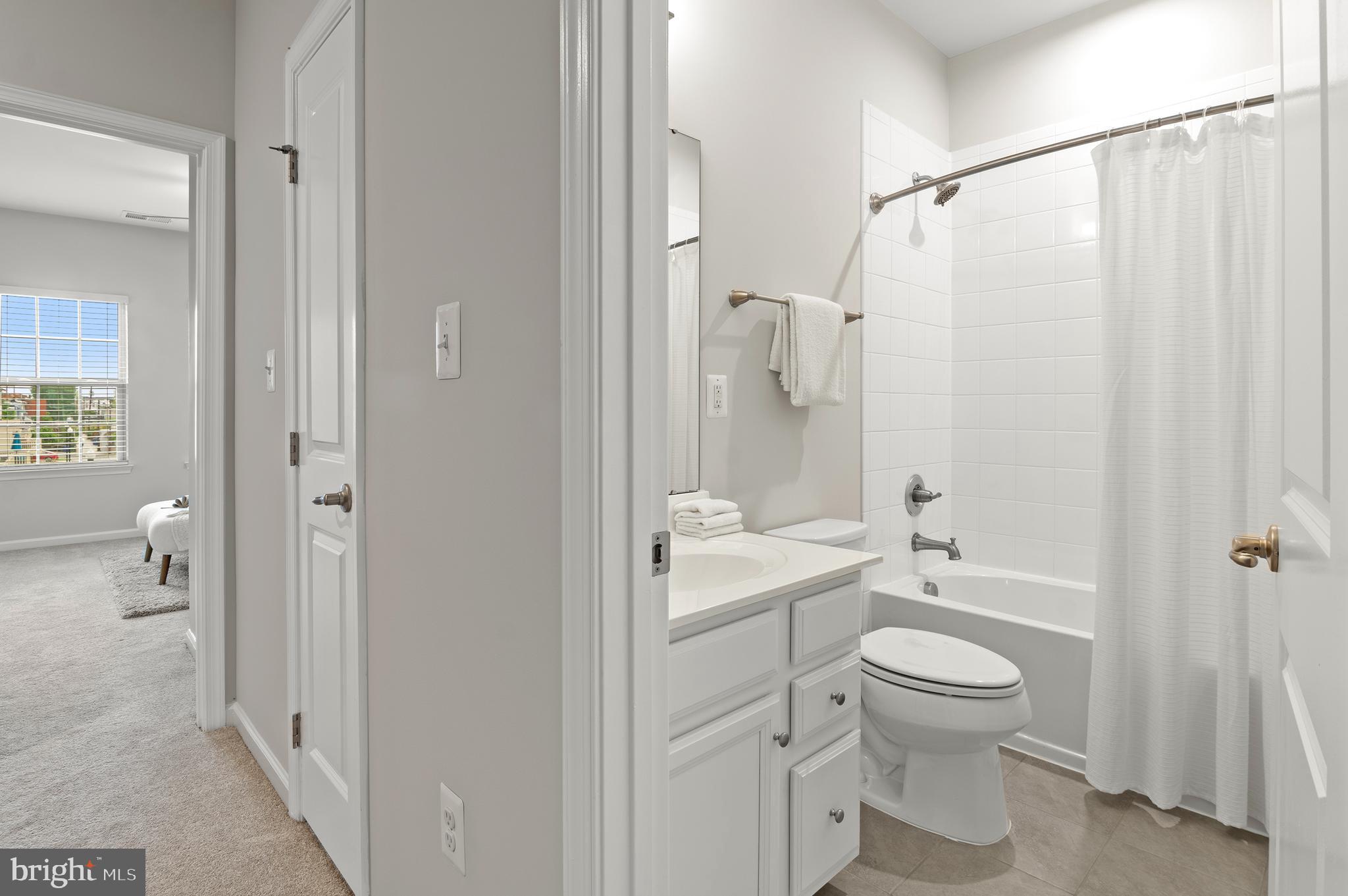 OLDHAM CROSSING - Residential