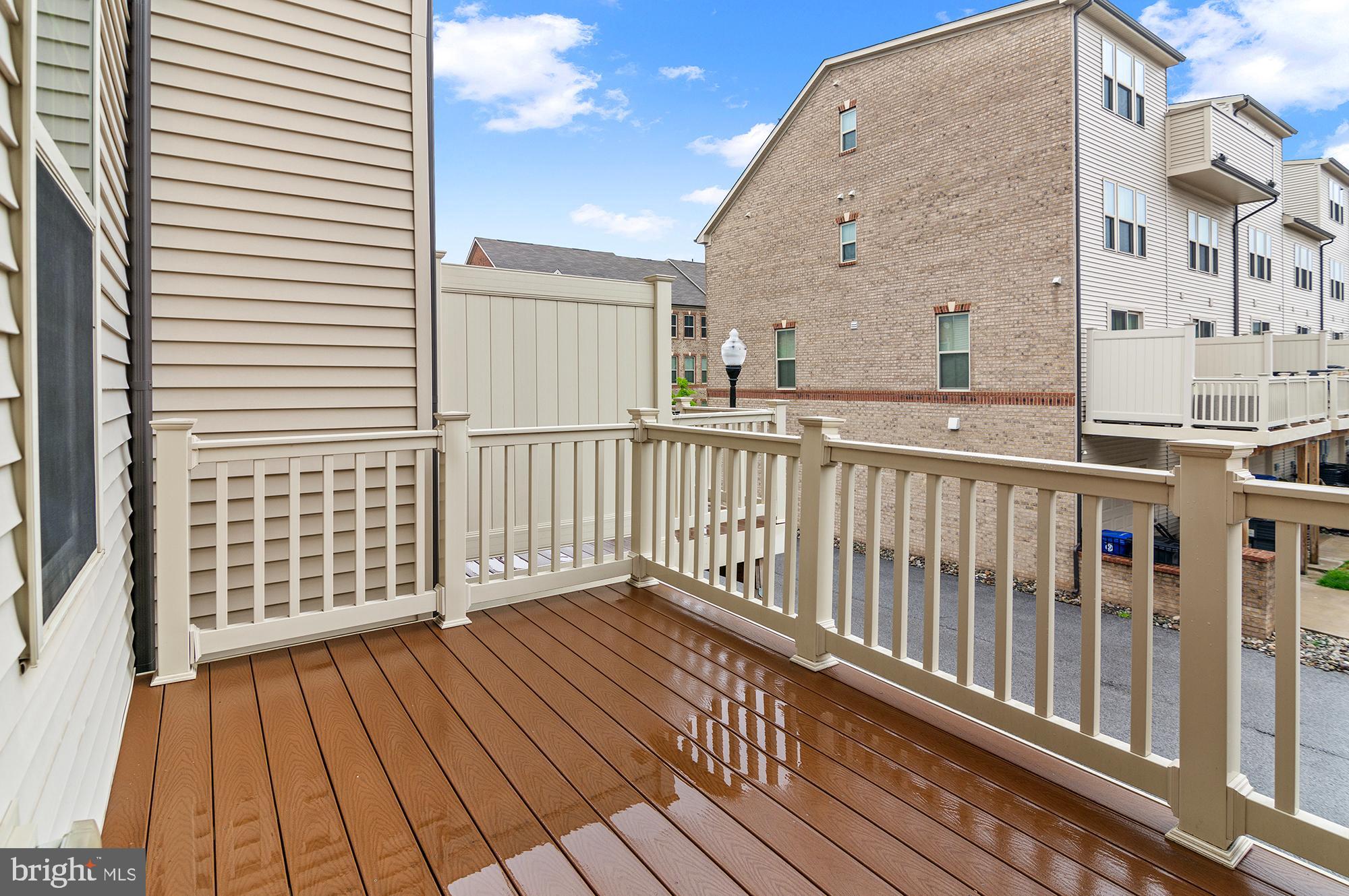 OLDHAM CROSSING - Residential