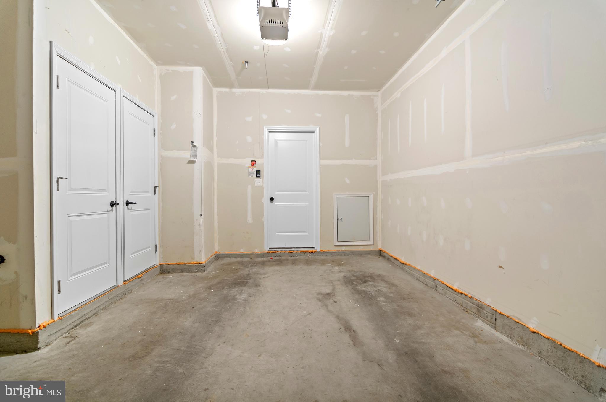 OLDHAM CROSSING - Residential