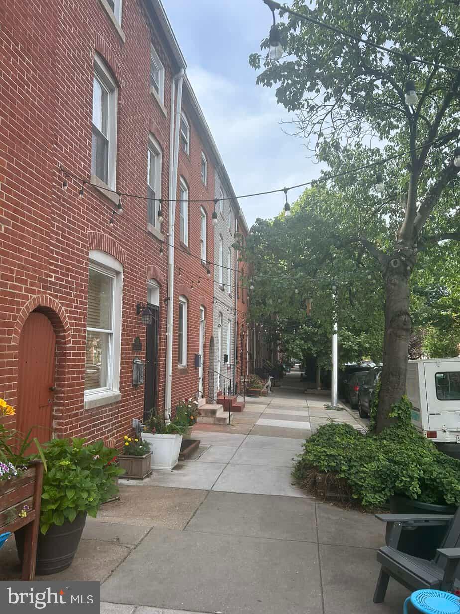 205 S ANN STREET