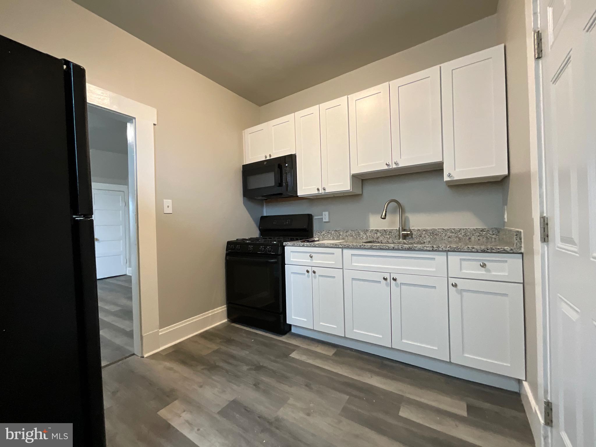 EDGECOMB - Residential Lease