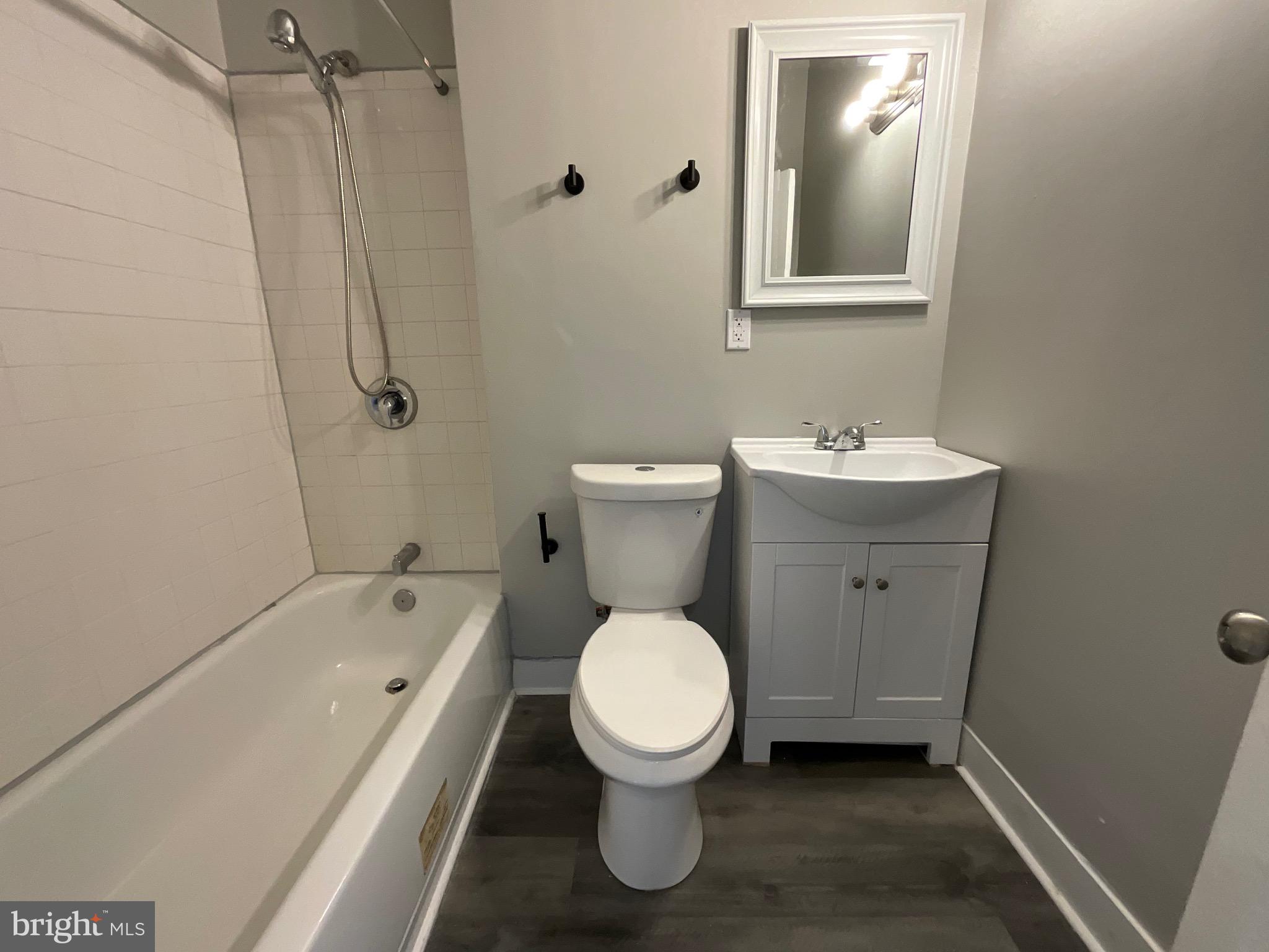 EDGECOMB - Residential Lease