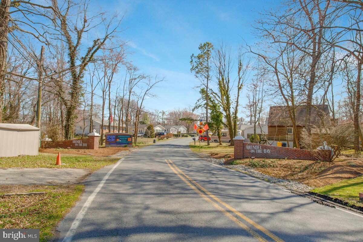 ARUNDEL ON THE BAY - Residential