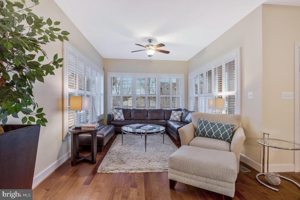 ARUNDEL ON THE BAY - Residential