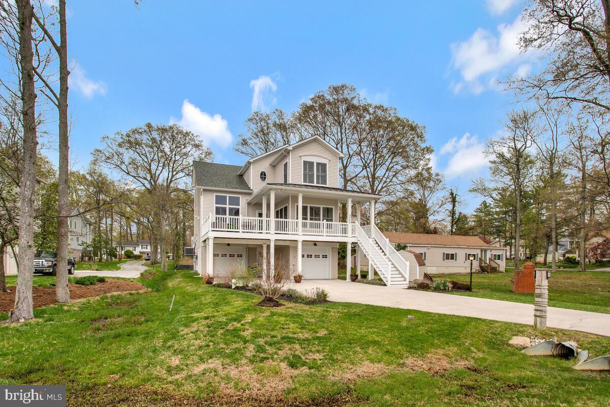 ARUNDEL ON THE BAY - Residential