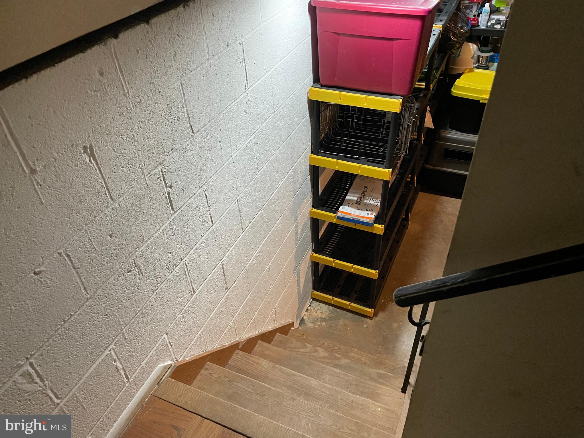 HARFORD SQUARE - Residential