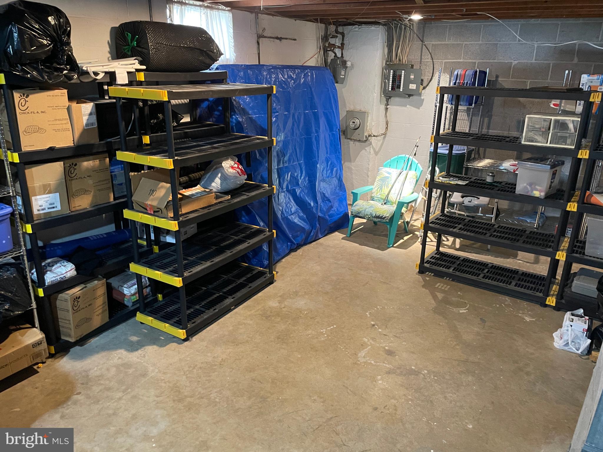 HARFORD SQUARE - Residential