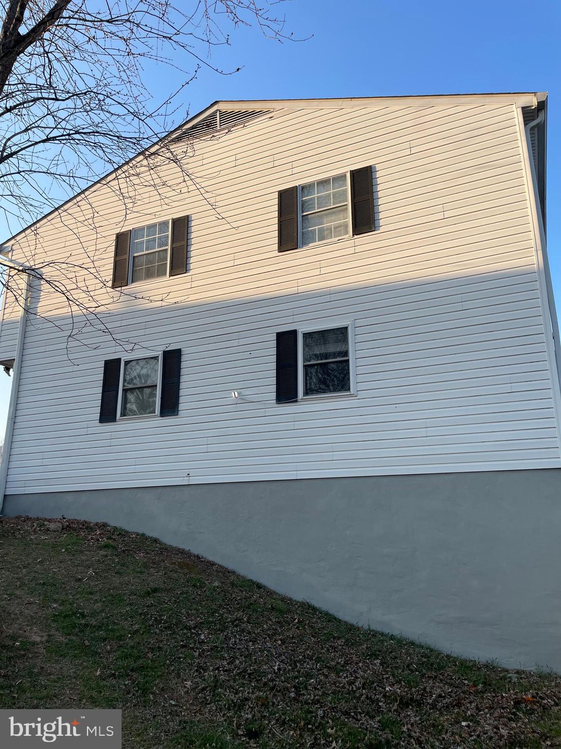 HARFORD SQUARE - Residential