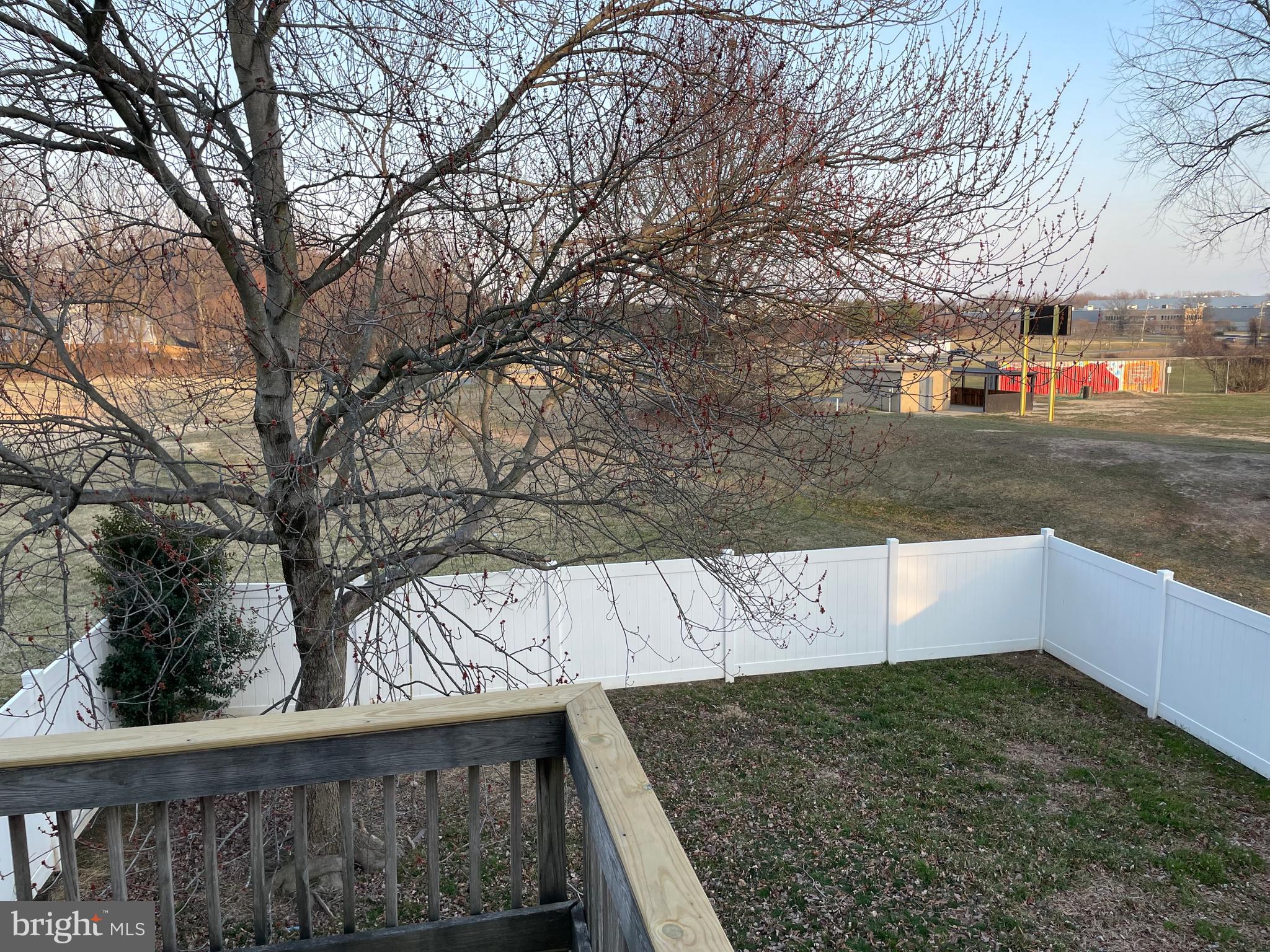 HARFORD SQUARE - Residential