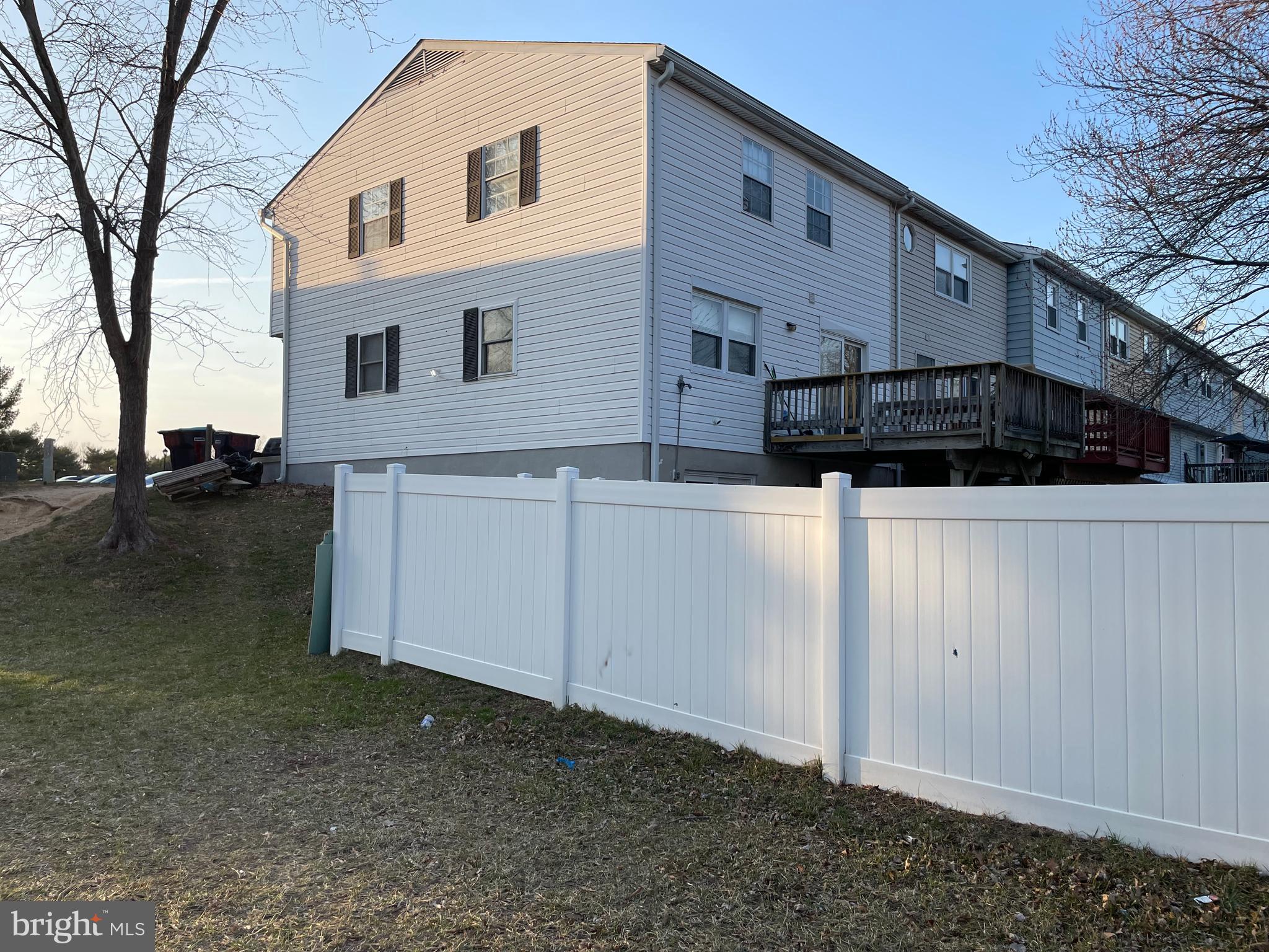 501 JAMESTOWN COURT