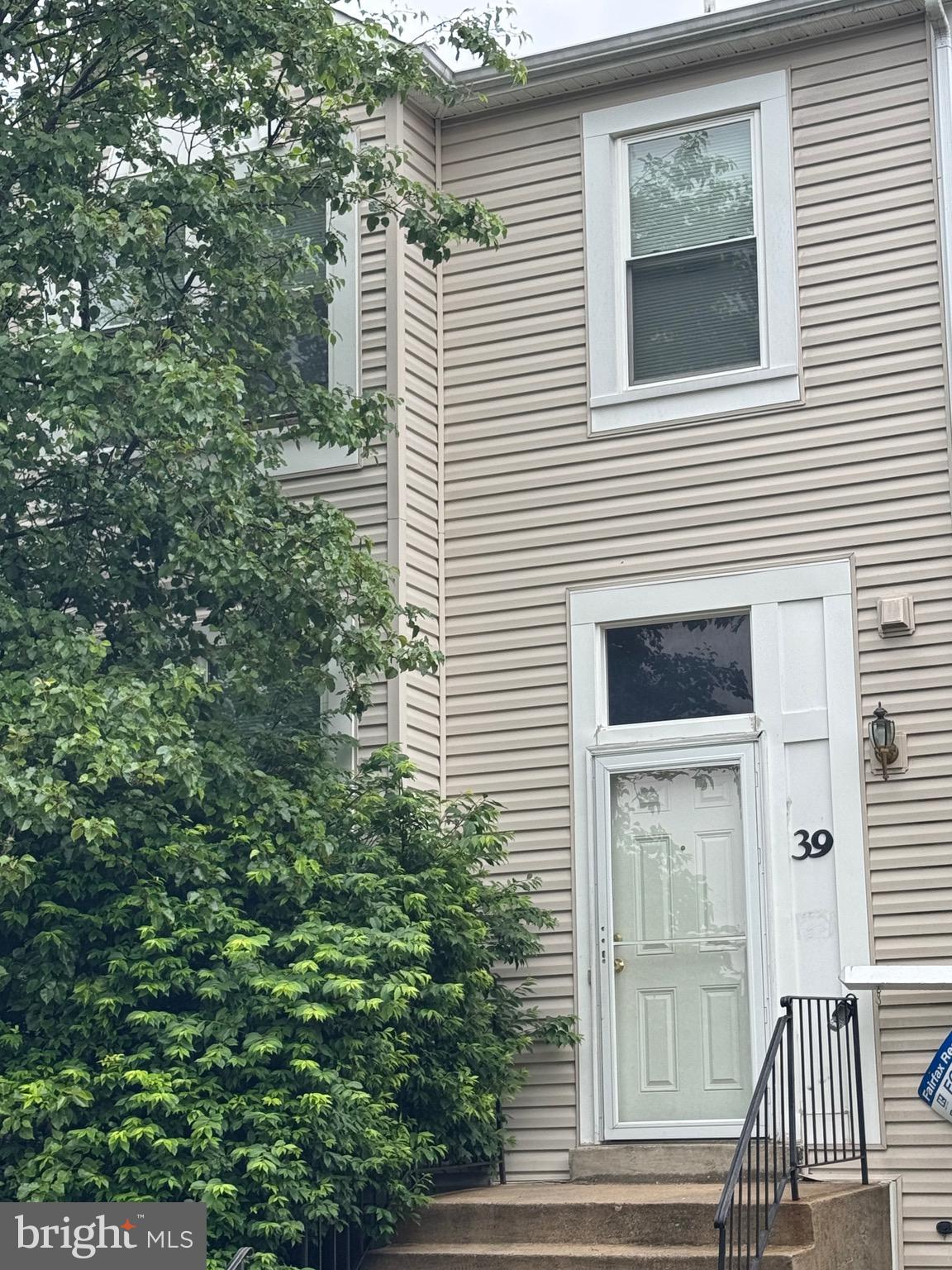 39 SCARLET SAGE COURT