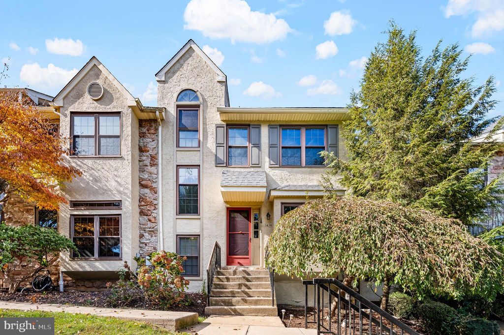 Photo of 1430 Redwood Court, WEST CHESTER, PA 19380 (MLS # PACT2113778)