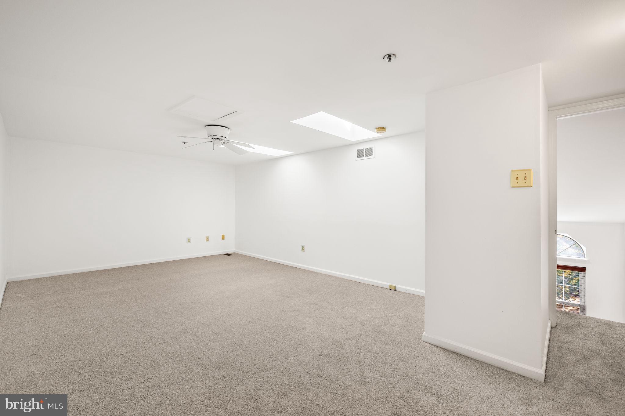 WOODLANDS - Residential Lease