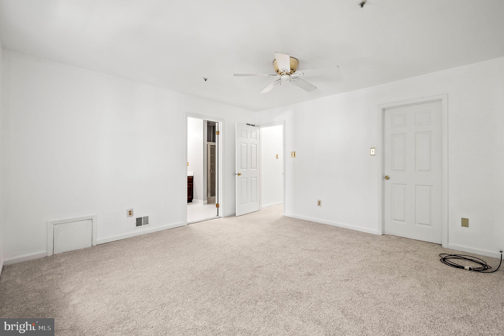 WOODLANDS - Residential Lease