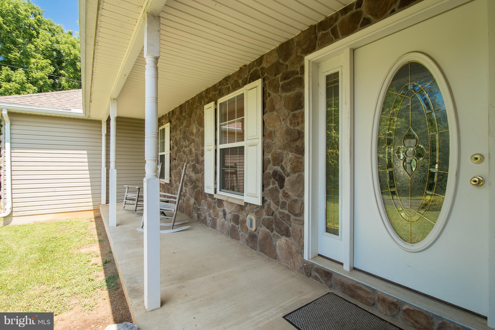 VIOLET KNOLL - Residential